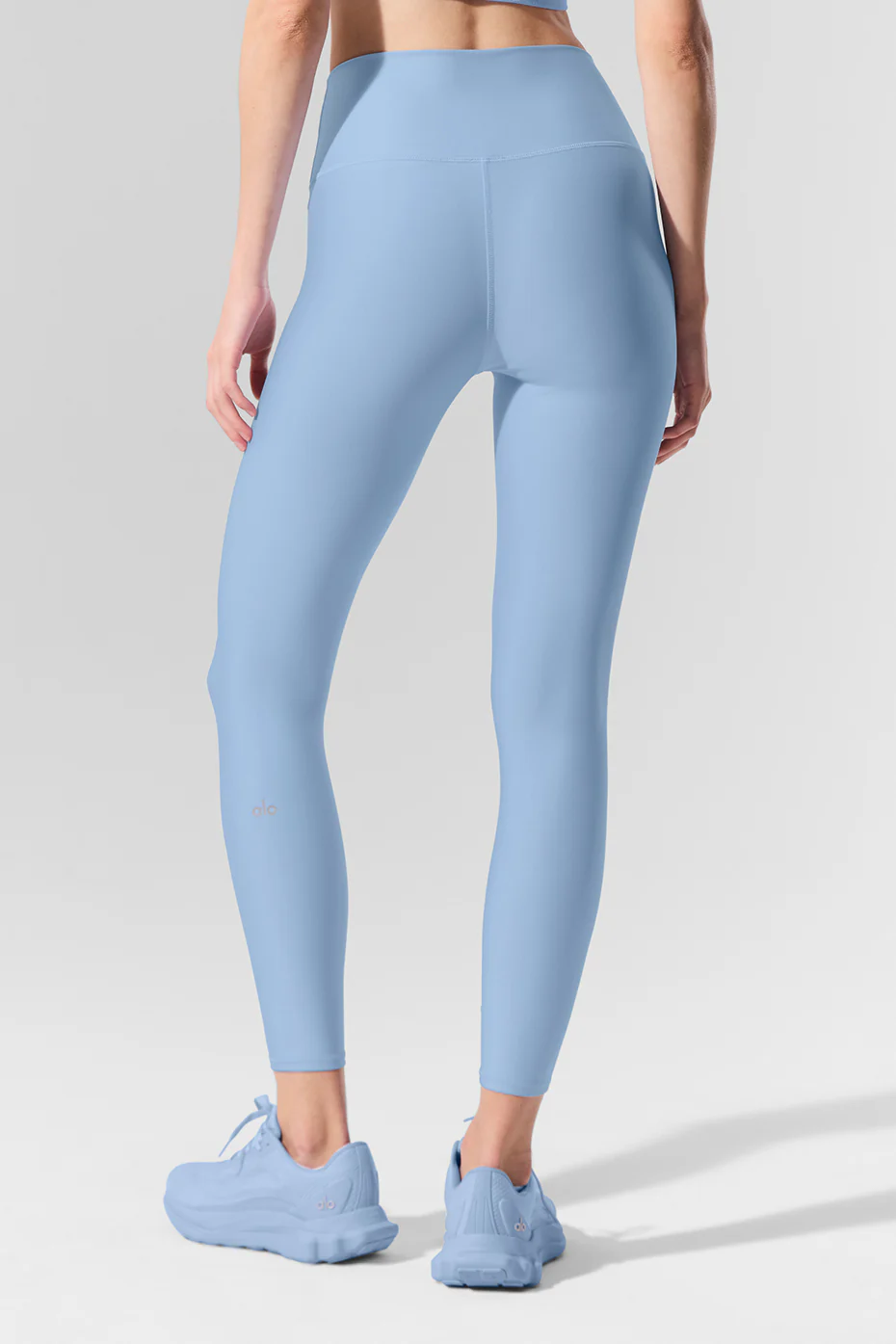 7/8 High-Airlift Legging - Seashell Blue