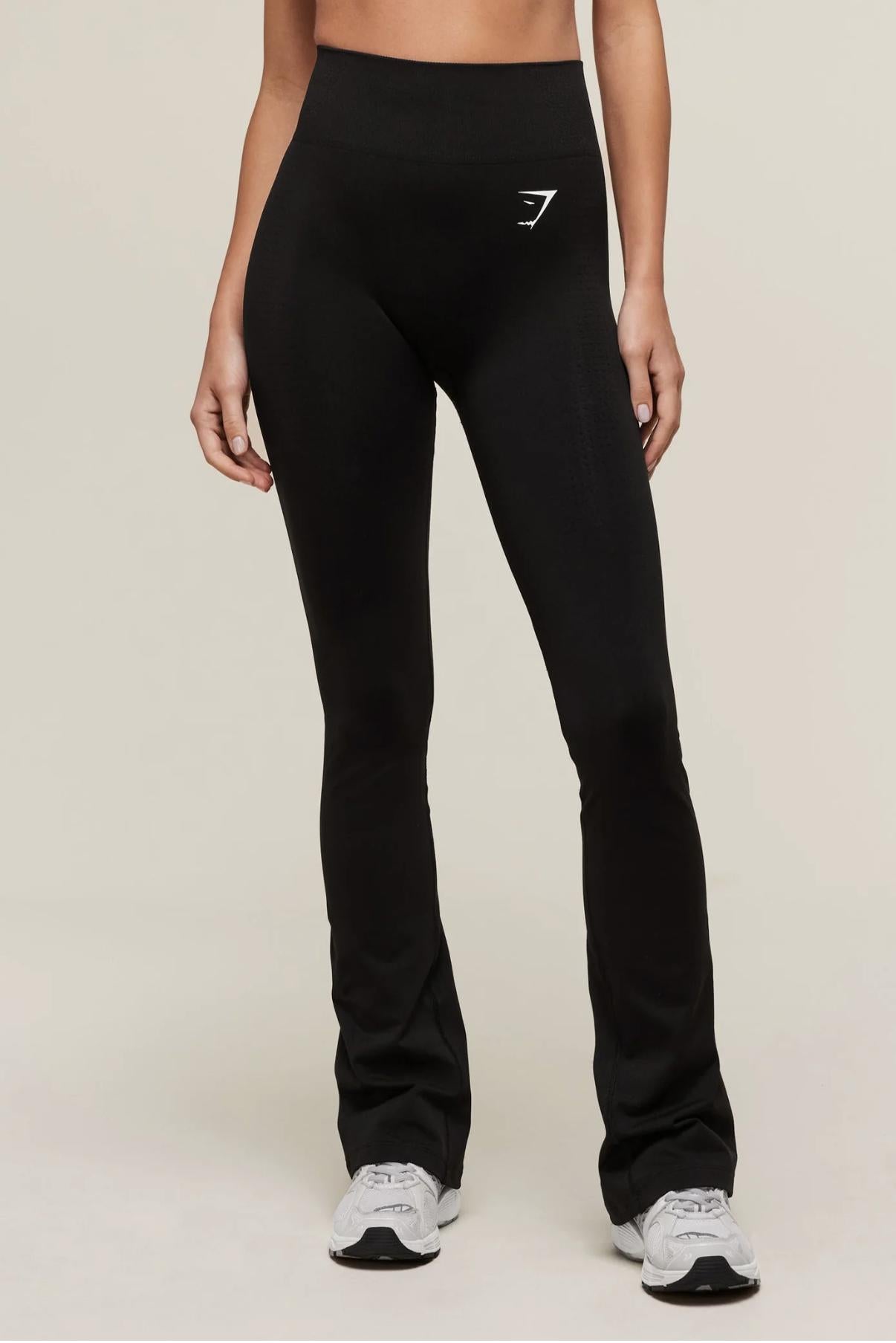 Vital Soft Flared Leggings - Black